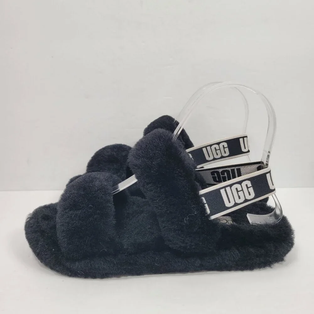 UGG kid black